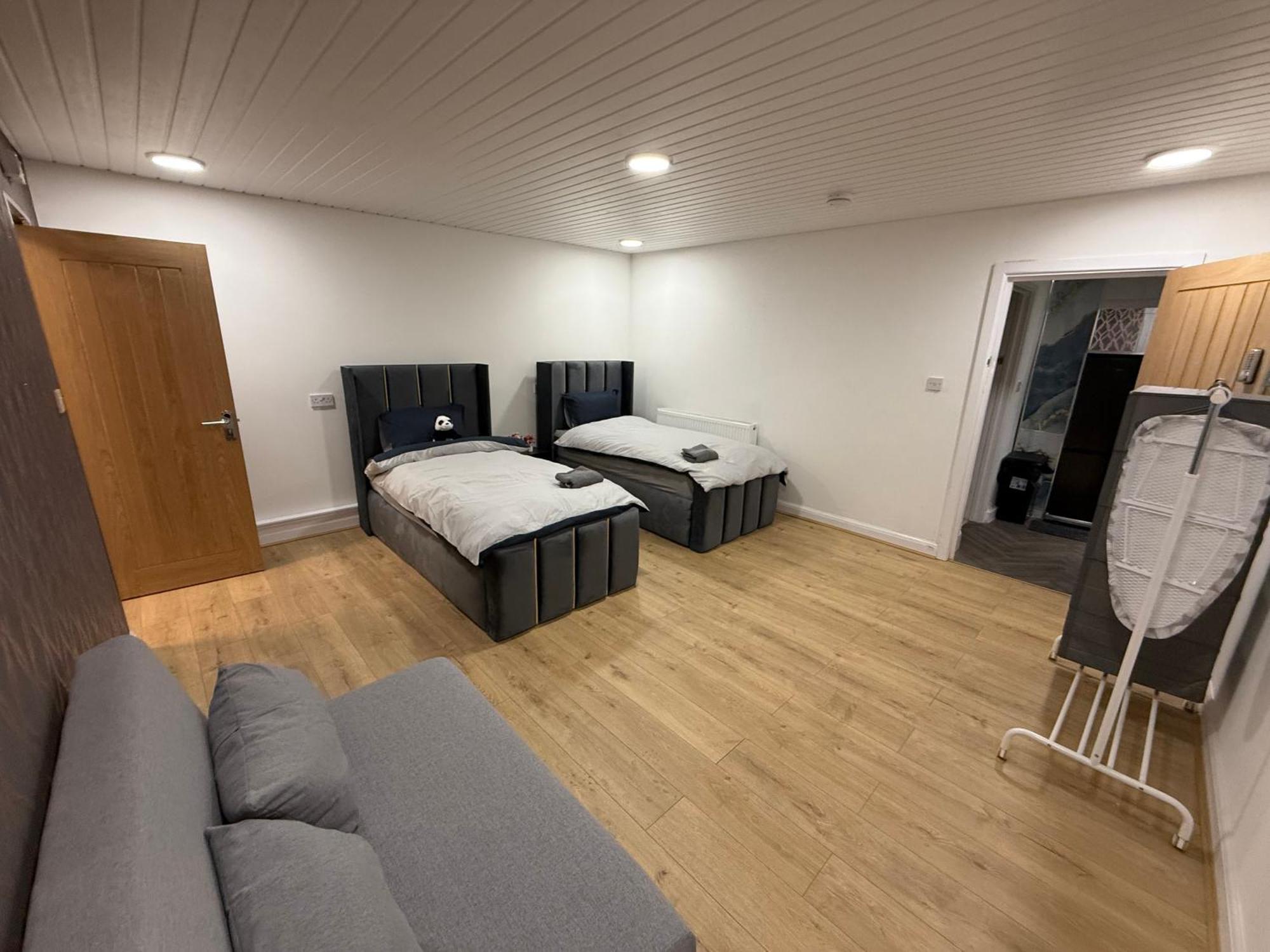 Birmingham City Centre- 9 Bed House With Free Parking المظهر الخارجي الصورة